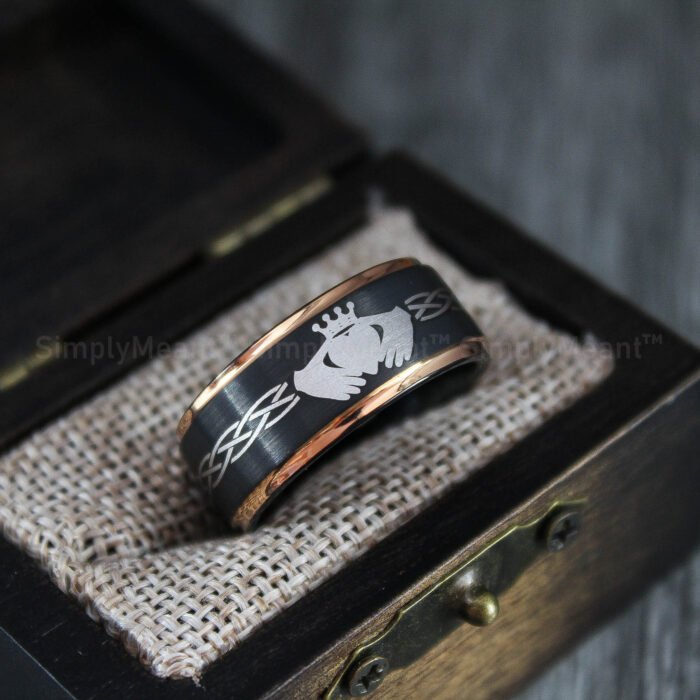 Claddagh Rings, Claddagh Couple Wedding Bands, Couple Ring Set - Image 4